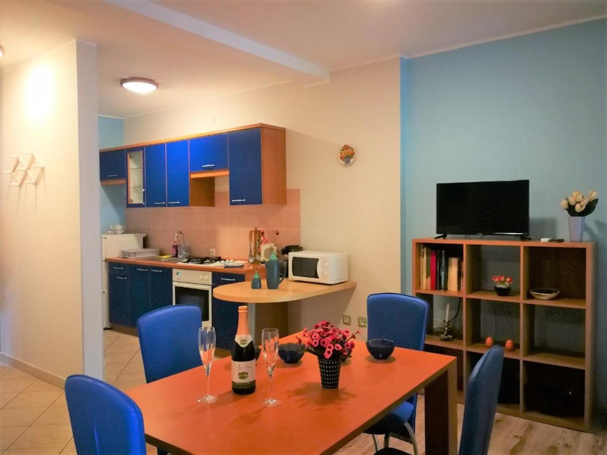 Apartments Bilic With Garden & Swimming Pool - 50M From The Beach 普耶斯察纳乌瓦拉 外观 照片