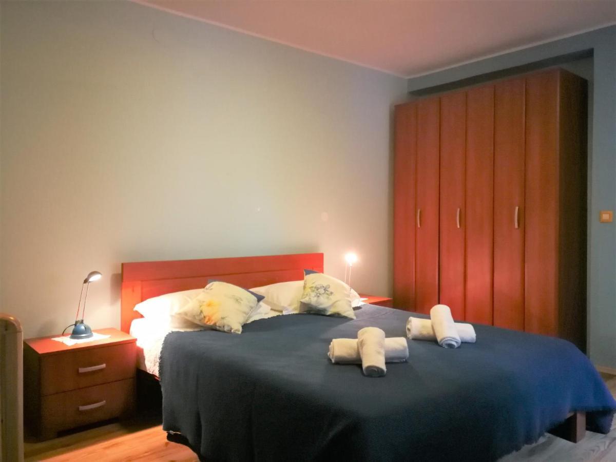 Apartments Bilic With Garden & Swimming Pool - 50M From The Beach 普耶斯察纳乌瓦拉 外观 照片