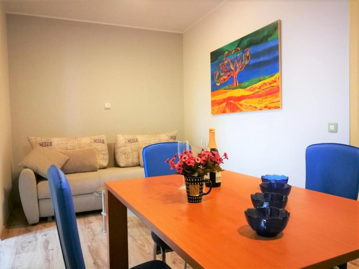 Apartments Bilic With Garden & Swimming Pool - 50M From The Beach 普耶斯察纳乌瓦拉 外观 照片